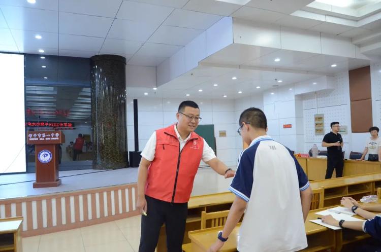 邹平市精神卫生中心凝聚多方合力 守护青少年心理健康